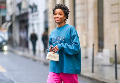 3 manieren om een joggingbroek stijlvol te dragen.